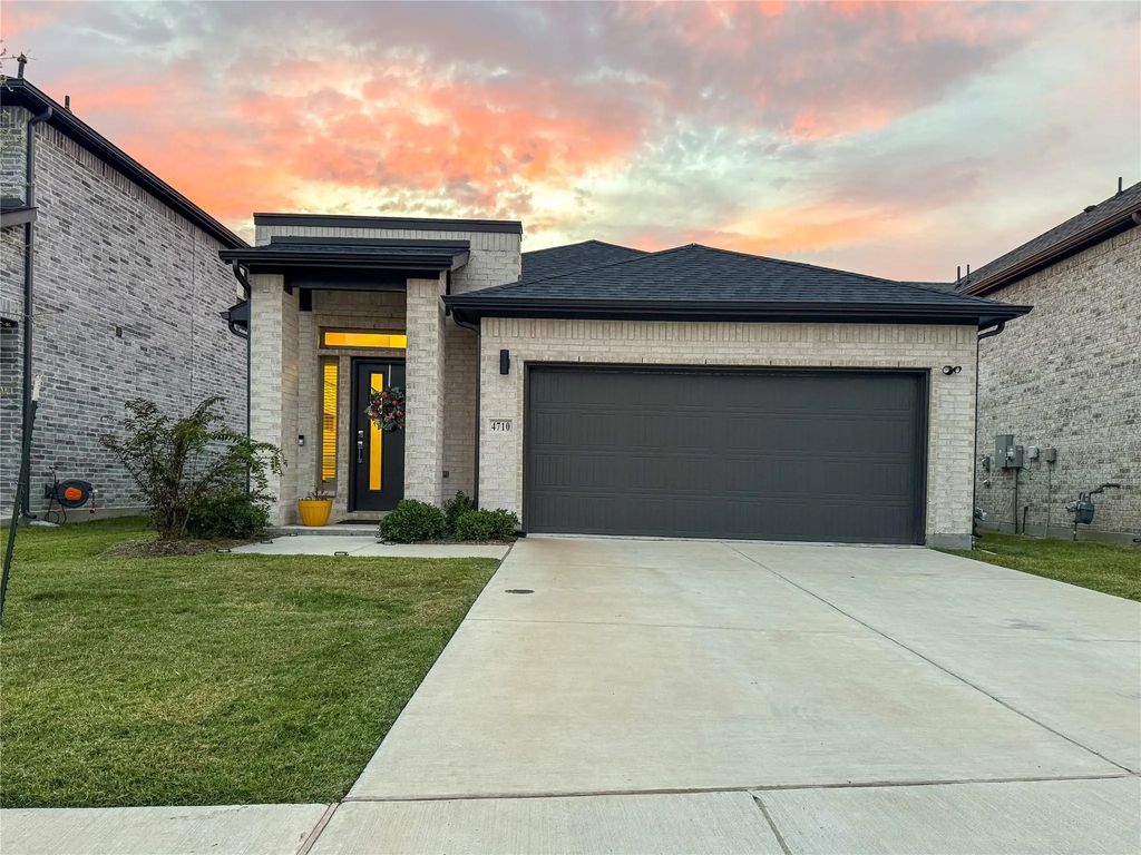 4710 Hunter Hurst Drive, Princeton