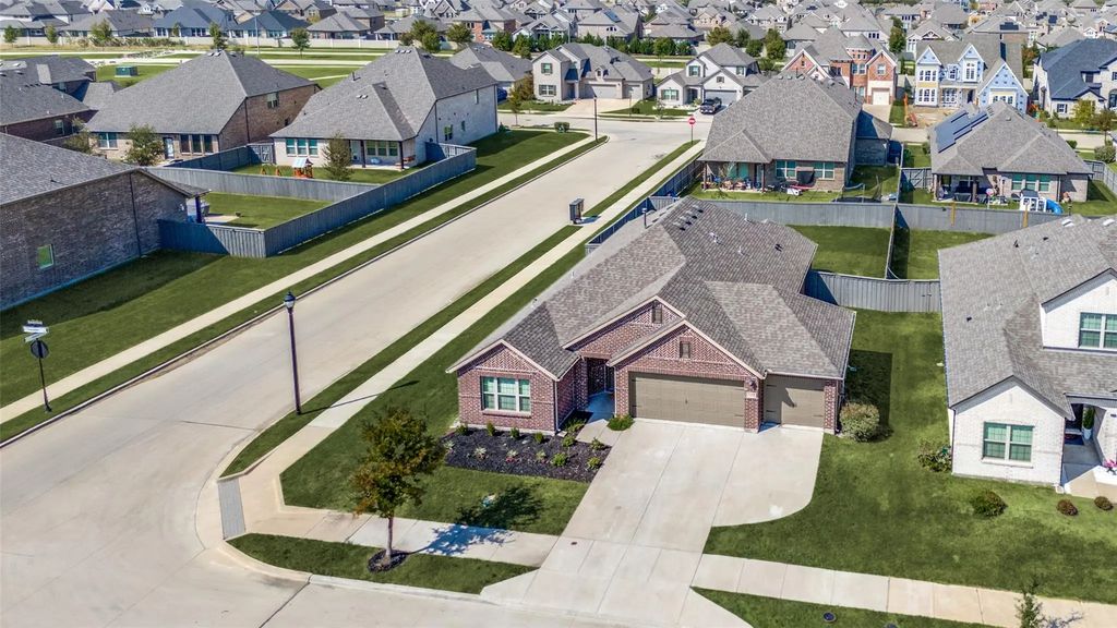 7133 Prairieside Trail, Venus