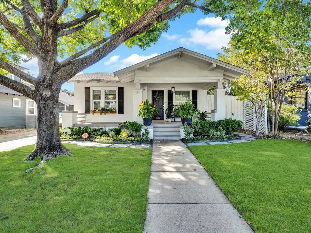1304 Madeline Place, Fort Worth