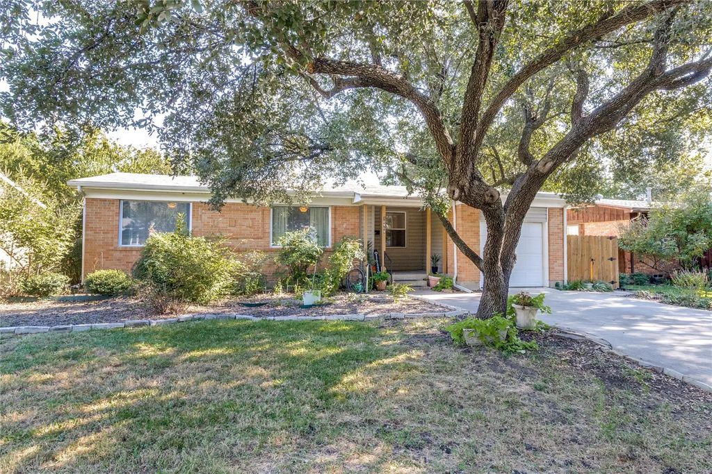 10969 Park Oak Circle, Dallas