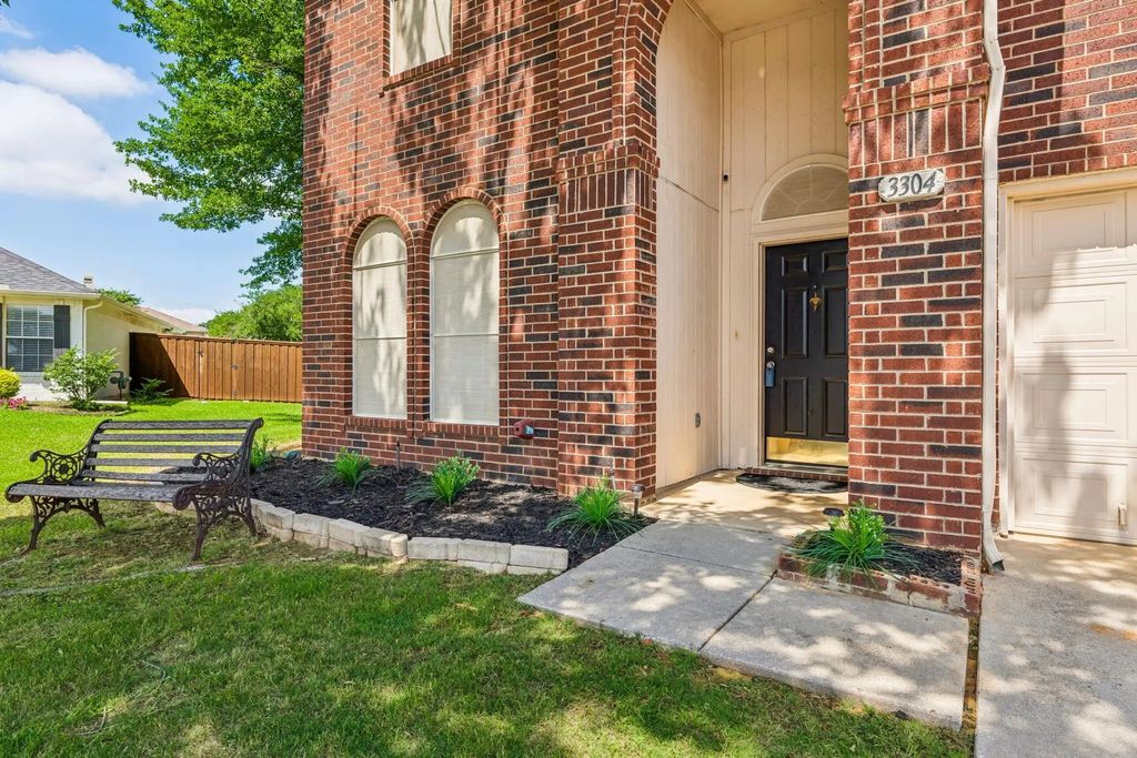 3304 Olympus Court, Corinth