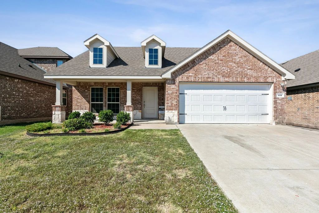 222 Gavin Trail, Royse City