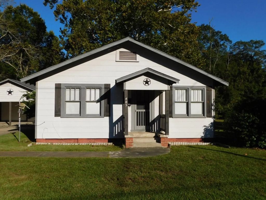 405 Se 8th Street, Springhill