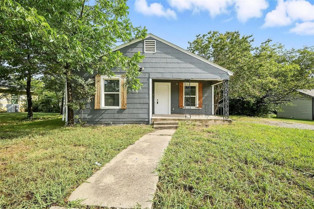 3420 Caddo Street, Greenville