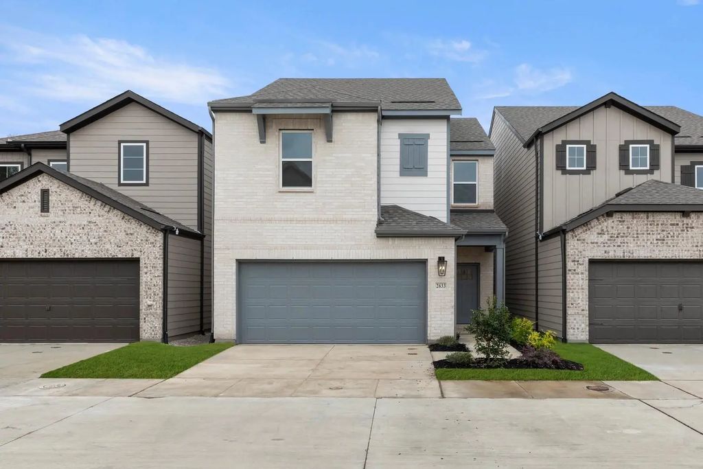 2633 Lost Maples Lane, Dallas