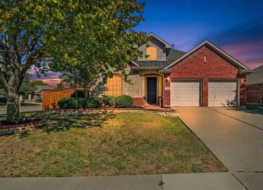 2401 Chesterwood Drive, Little Elm