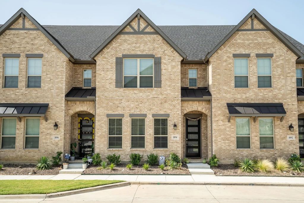 1894 Strand Street, Farmers Branch
