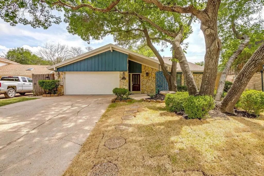 816 Glenview Drive, Irving