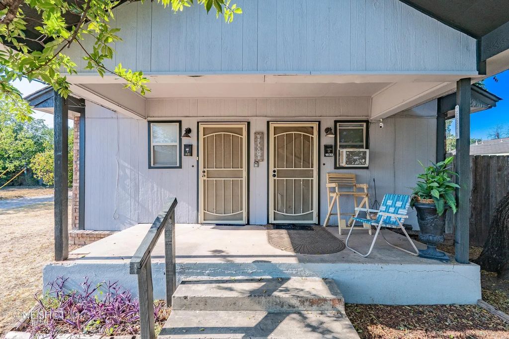 1631 S 3rd Street, Abilene