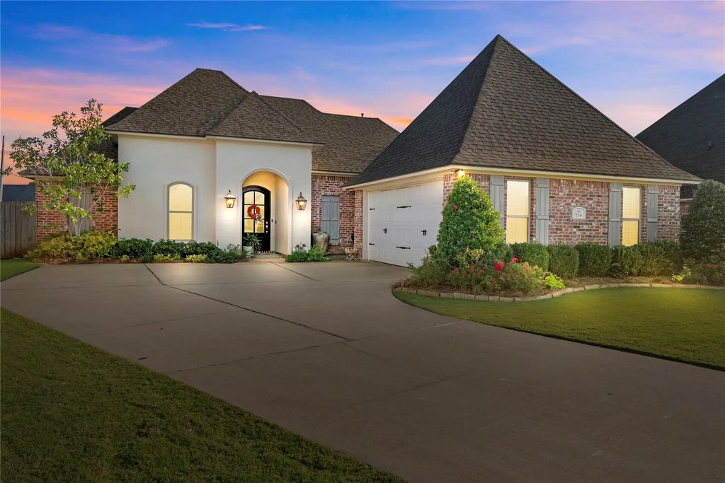 216 Roanoke Circle, Benton