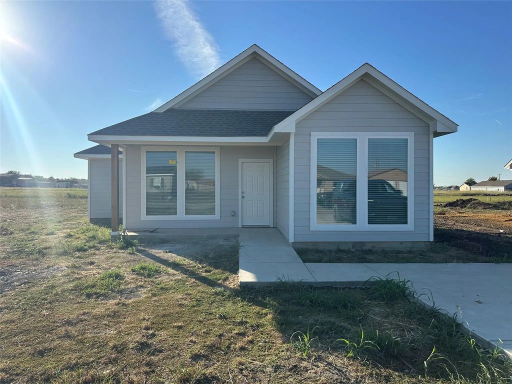 126 Don Lane, Itasca
