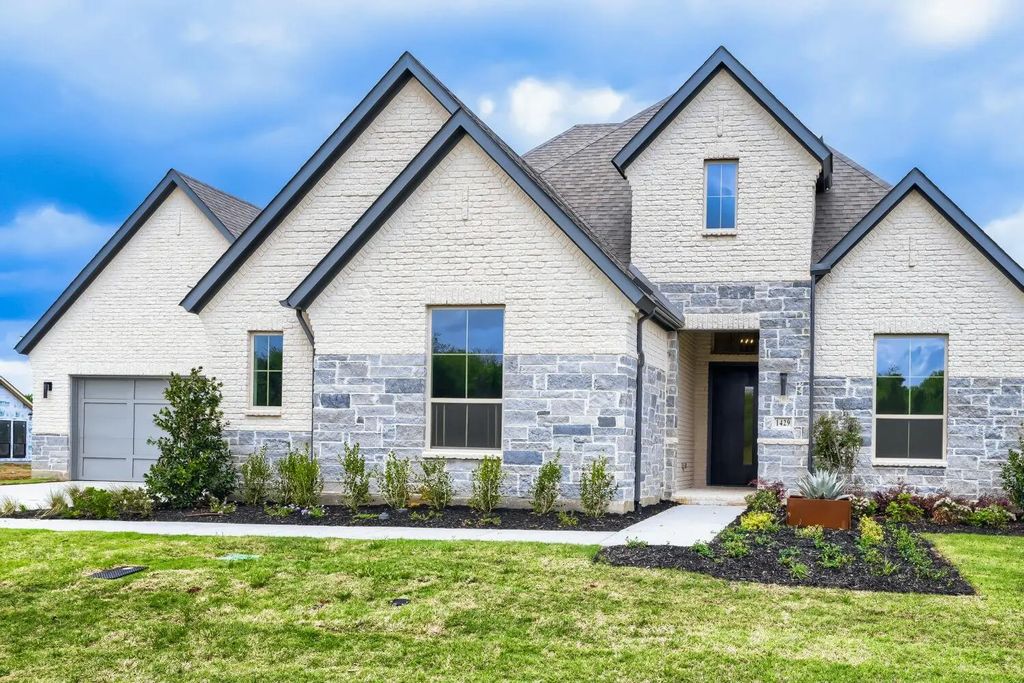 1429 Hidden Cove Drive, Lakewood Village