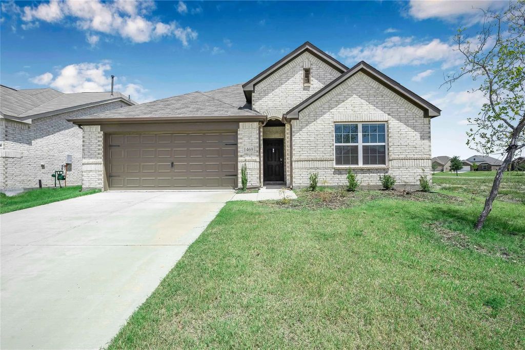 1469 Everett Gardens Way, Forney