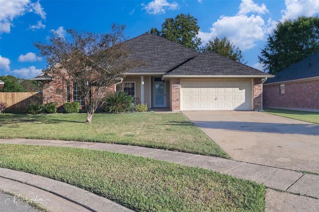 6003 Cardinal Lane, Bossier City