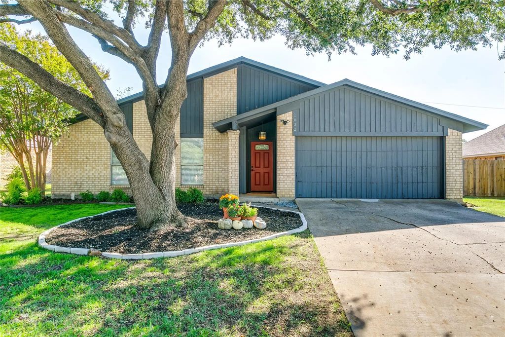 1632 Highpoint Drive, Lewisville