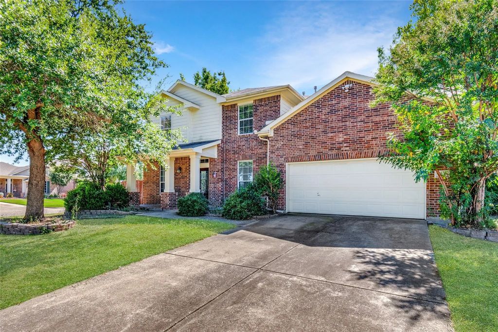 135 Cherrytree Trail, Forney