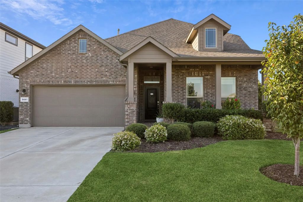 2441 Mockingbird Court, Northlake