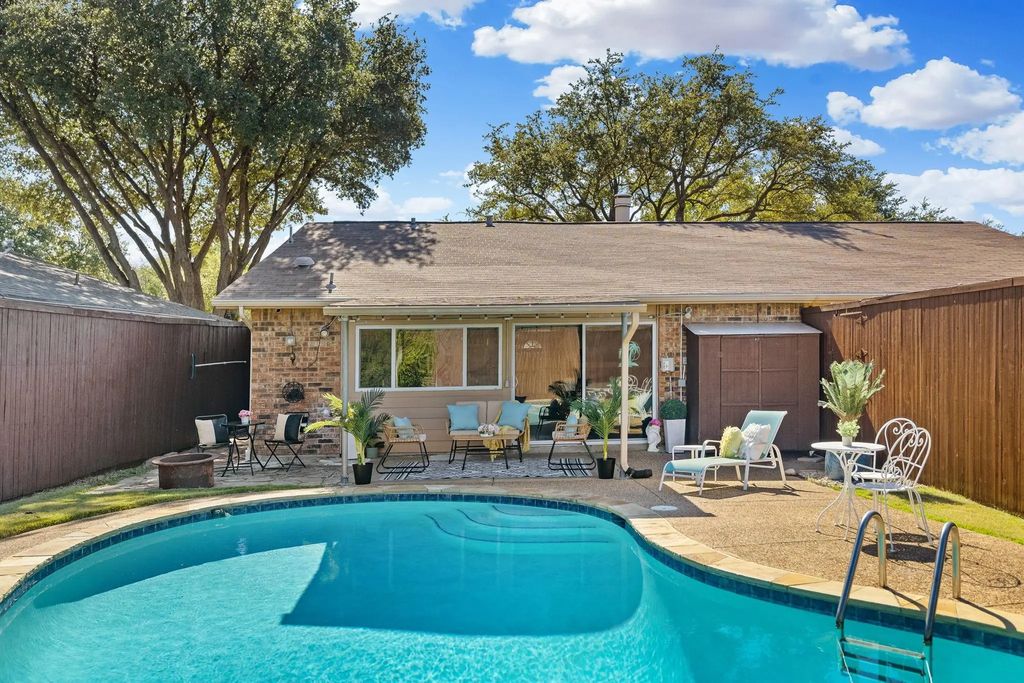 5041 Avery Lane, The Colony
