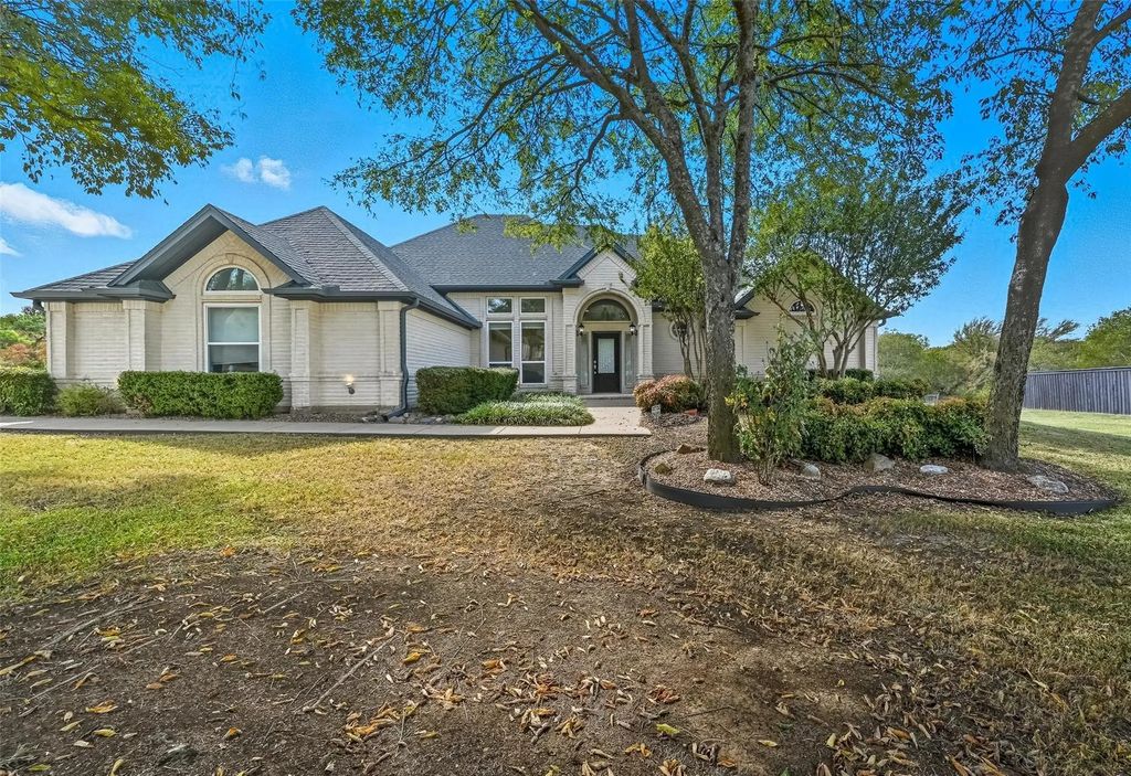 2828 Eden Drive, Cedar Hill