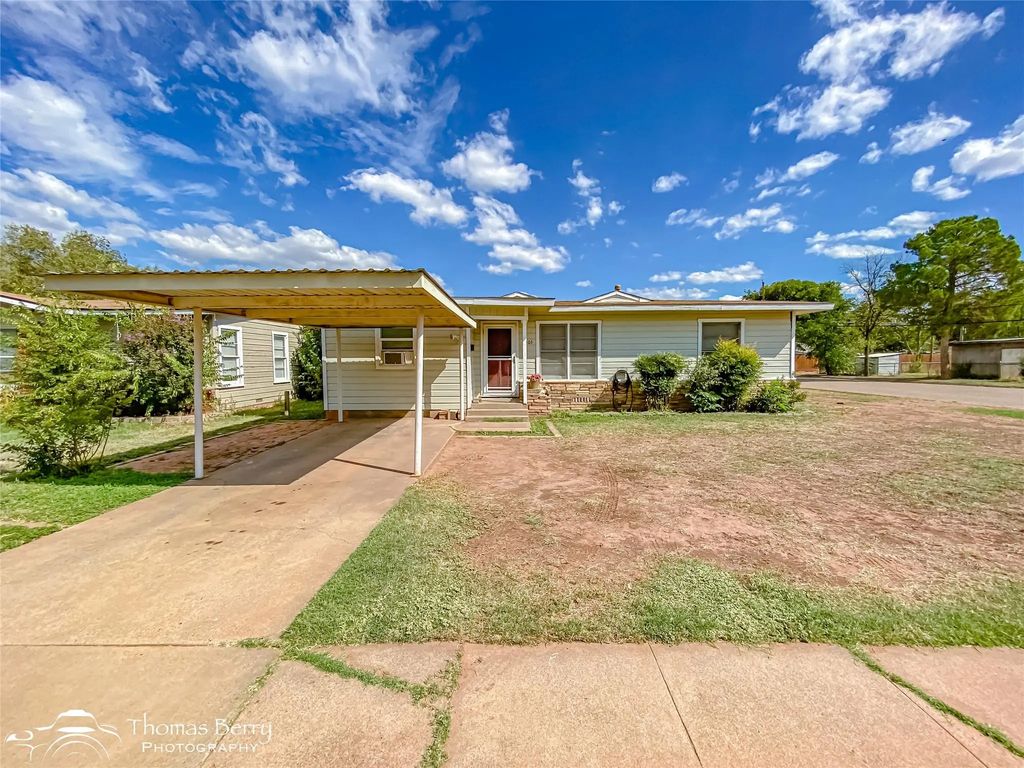 1501 Briarwood Street, Abilene