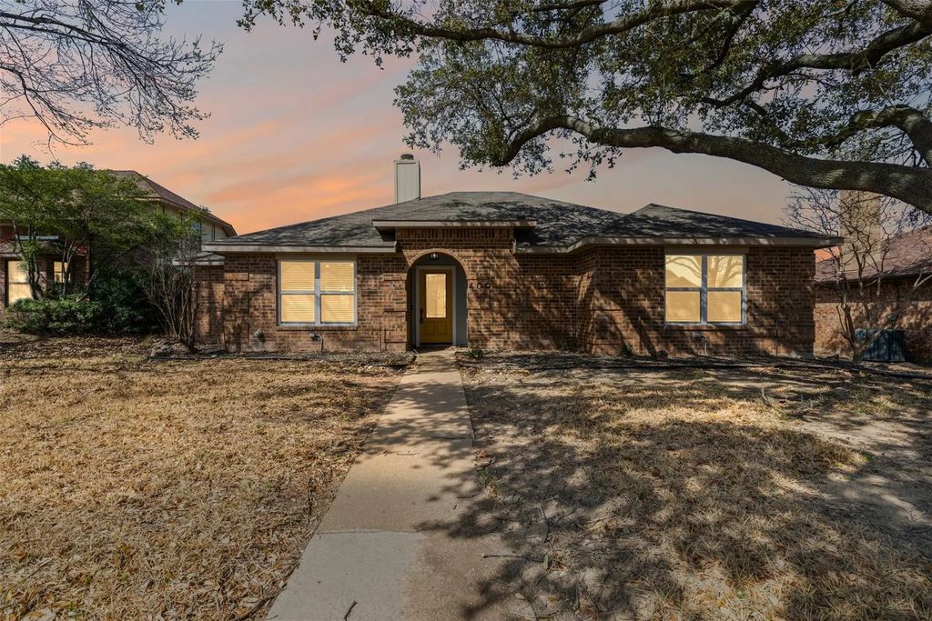 409 Tucson Court, Plano