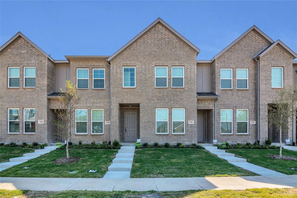 5258 Springlake Parkway, Haltom City