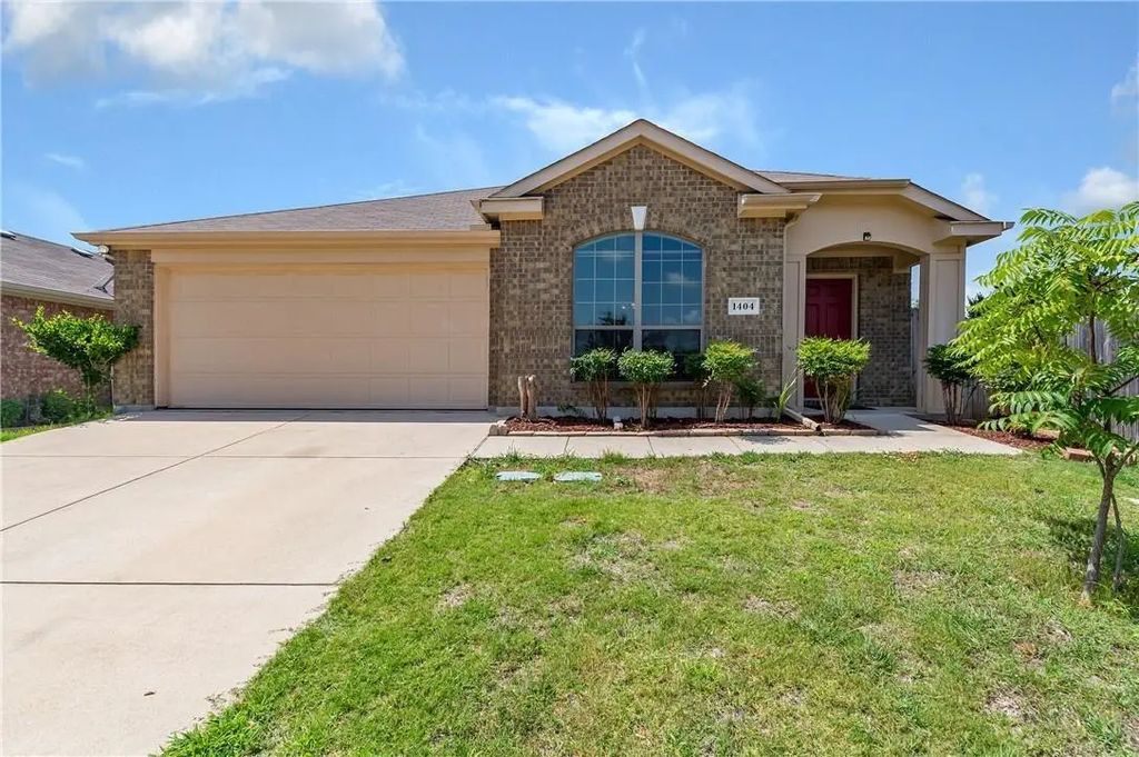 1404 Trading Post Drive, Fort Worth