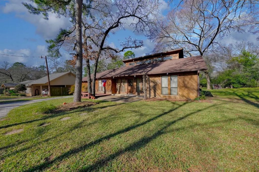 324 Highlander Heights, Hideaway