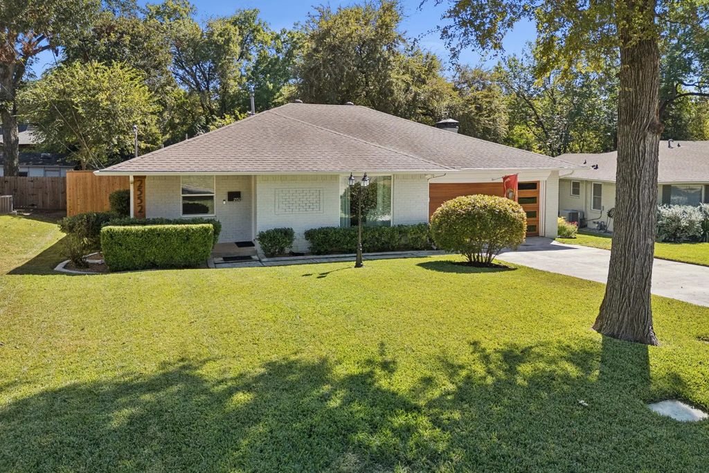 2552 El Cerrito Drive, Dallas