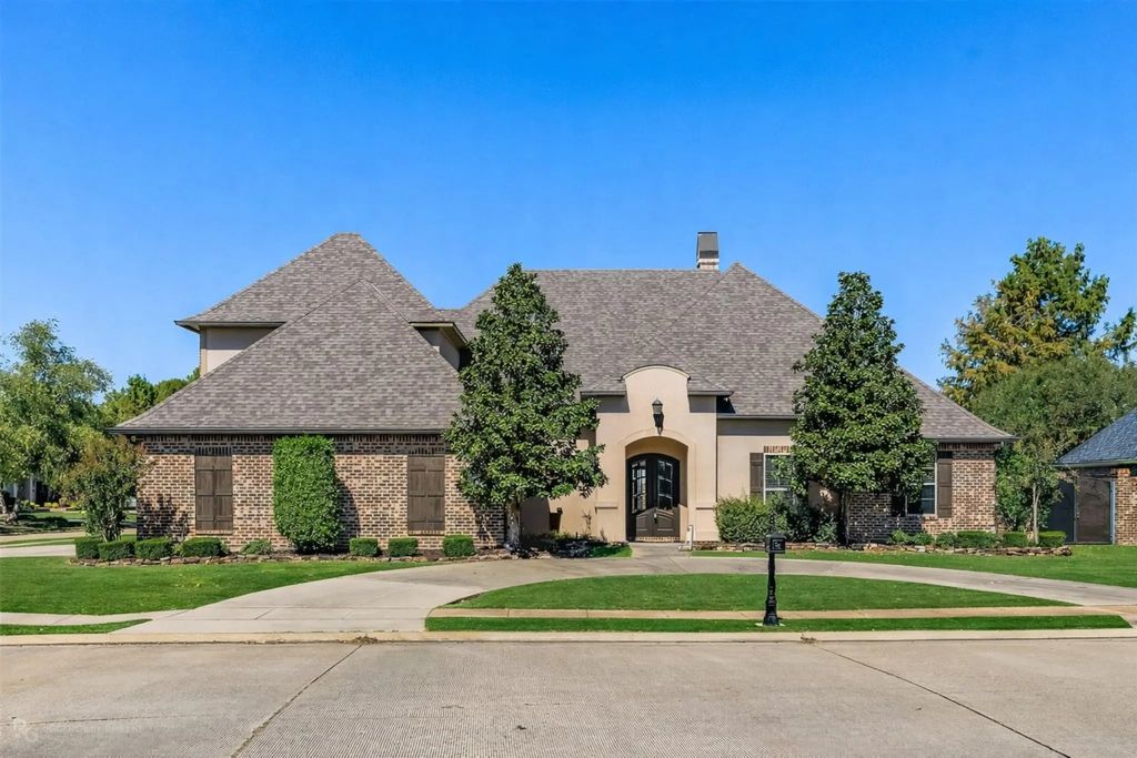 517 Hunters Run, Bossier City
