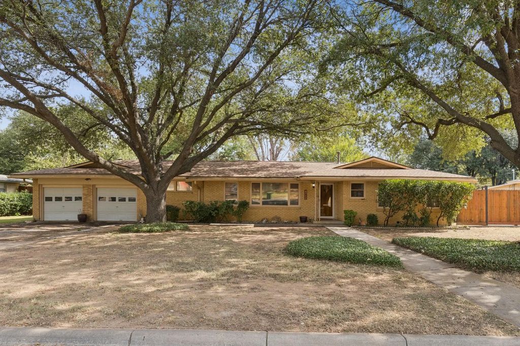4712 Blaney Avenue, North Richland Hills