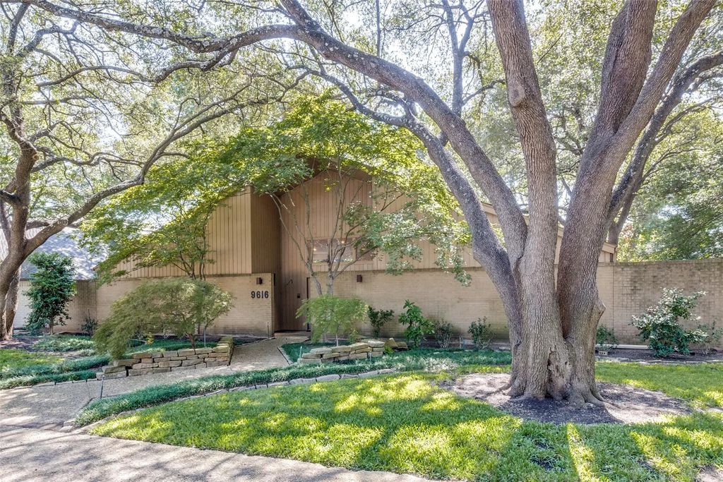 9616 Greensprint Drive, Dallas