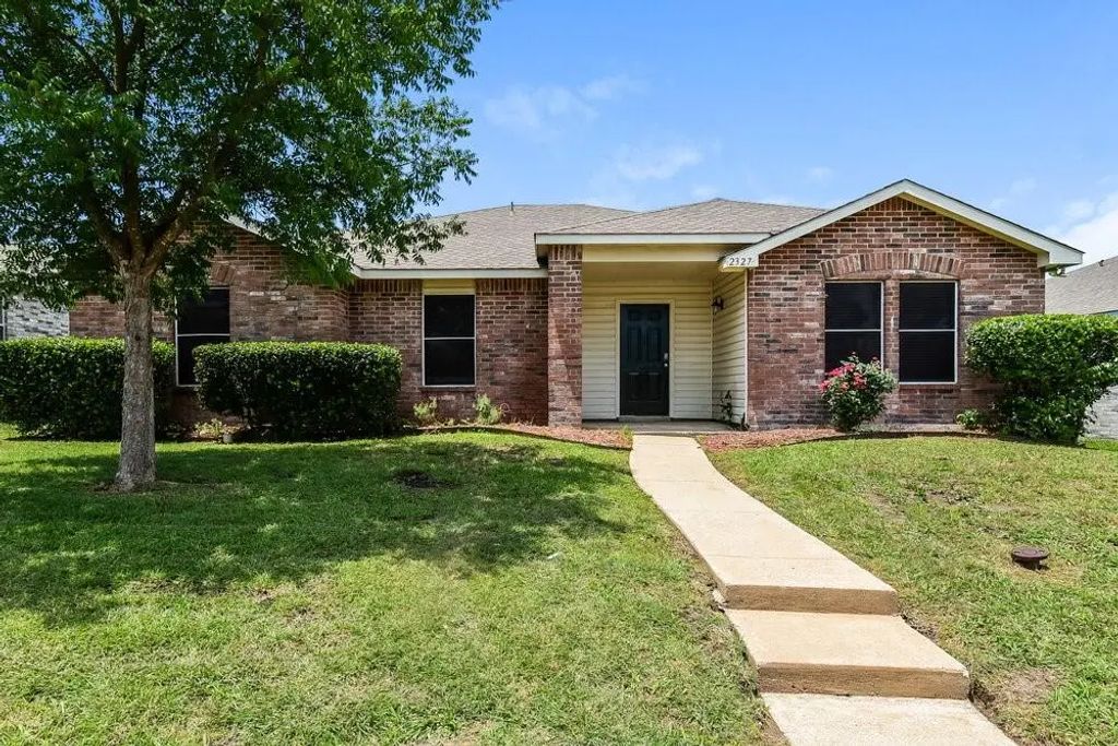 2327 Graystone Drive, Rockwall