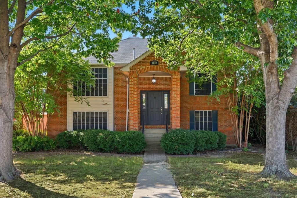 1112 Heather Lane, Carrollton