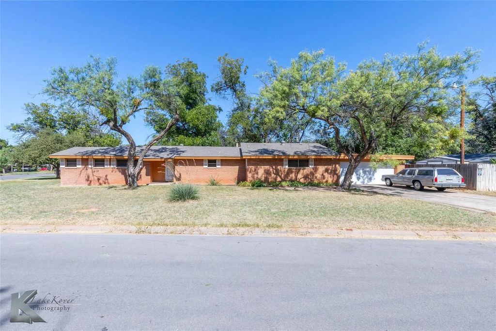 660 Westwood Drive, Abilene