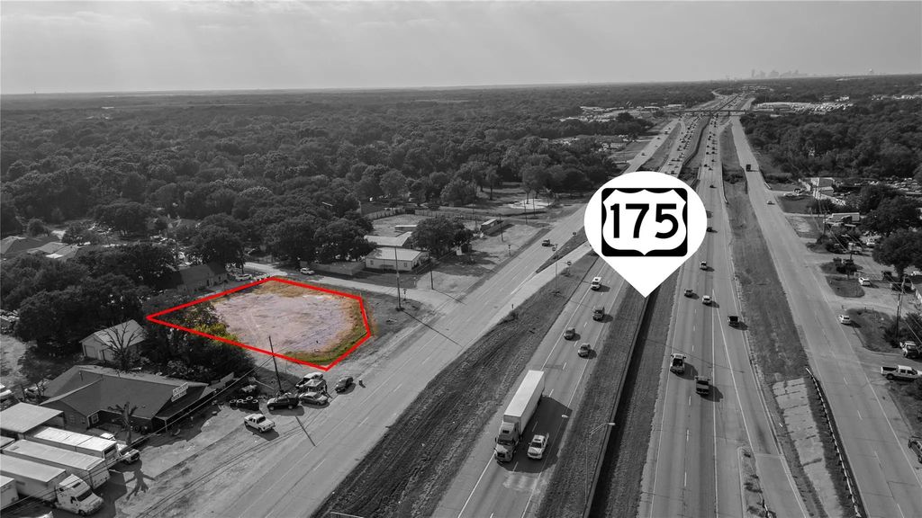 12620 C F Hawn Freeway, Dallas