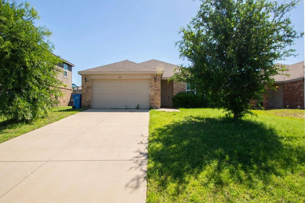 1407 Swan Ridge Drive, Sherman
