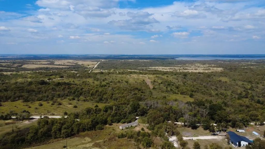 24003 Nw County Road 3240, Hubbard