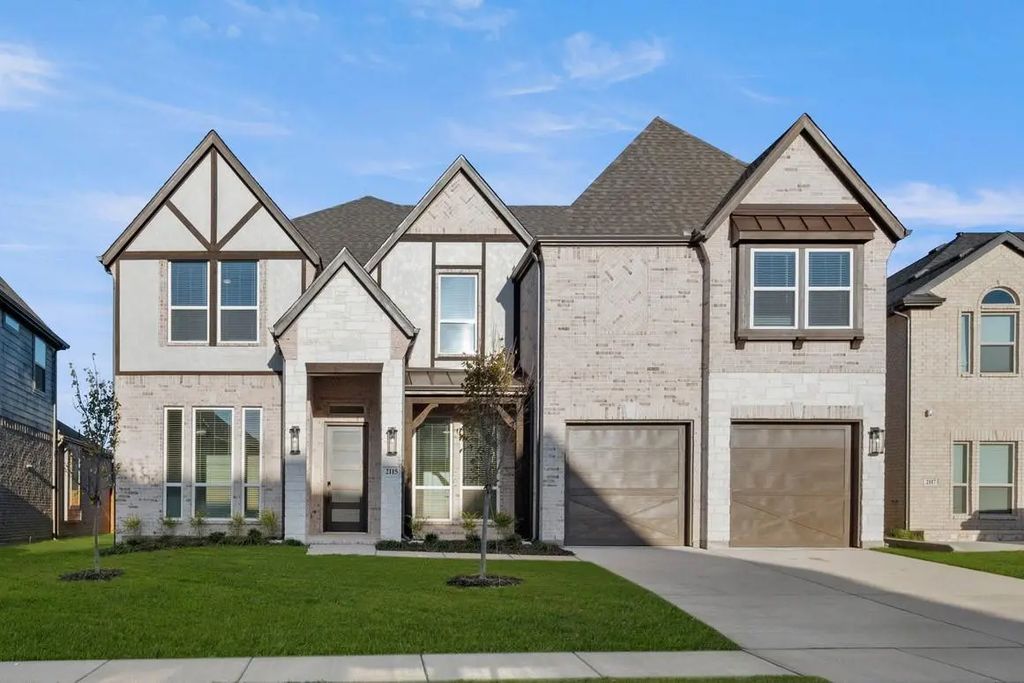 2115 Birdwatch Court, Mansfield