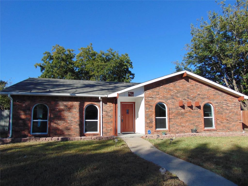 4710 Zanes Court, Grand Prairie