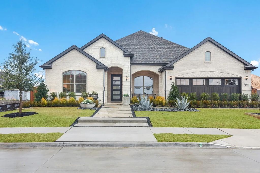 6853 Turner Falls Circle, Flower Mound