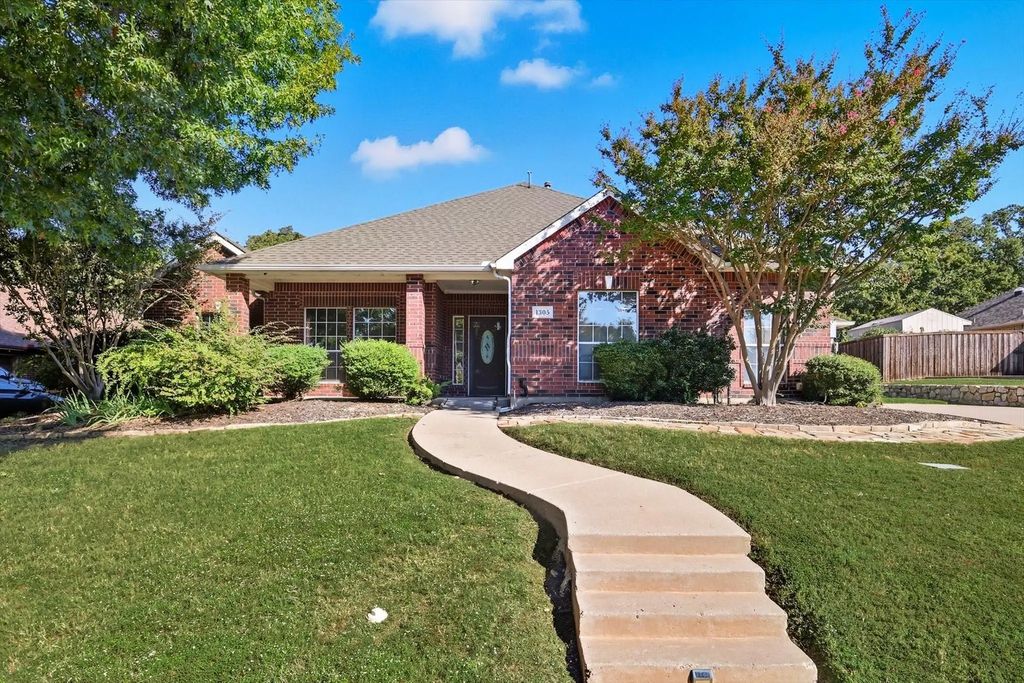 1305 Palo Verde Drive, Denton