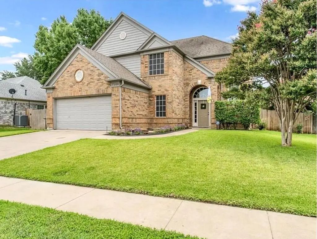 7108 Royal Gate Drive, Arlington