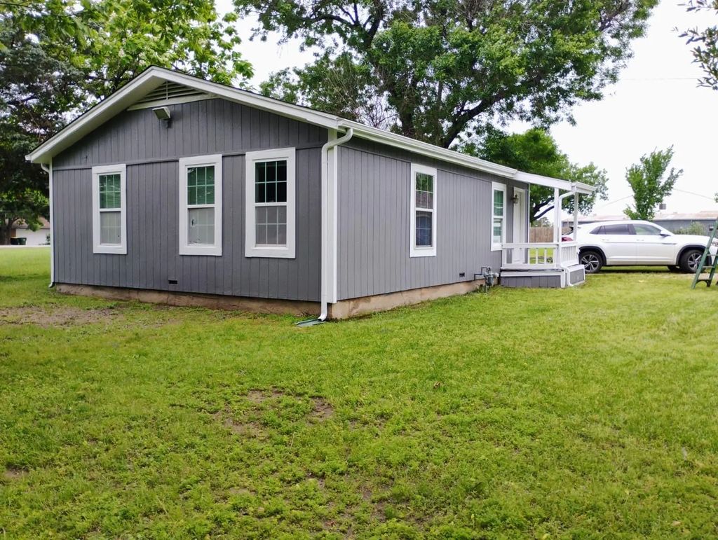 109 W Ard Street, Seagoville