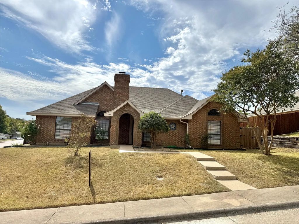 532 Bob White Street, DeSoto