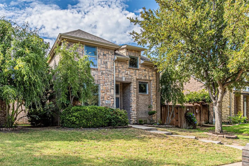 7421 Saddlehorn Drive, Frisco
