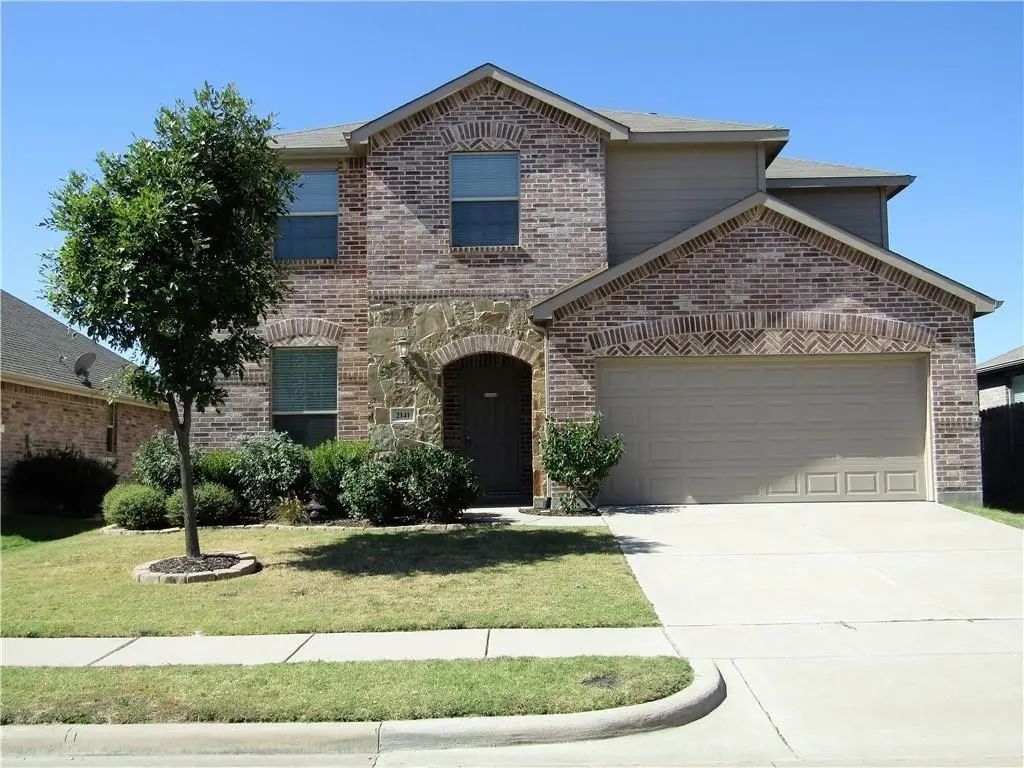 2141 Rains County Road, Forney