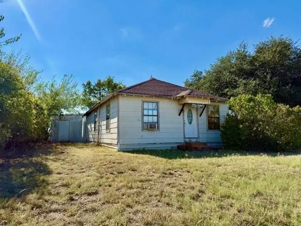 641 County Road 386, Stephenville