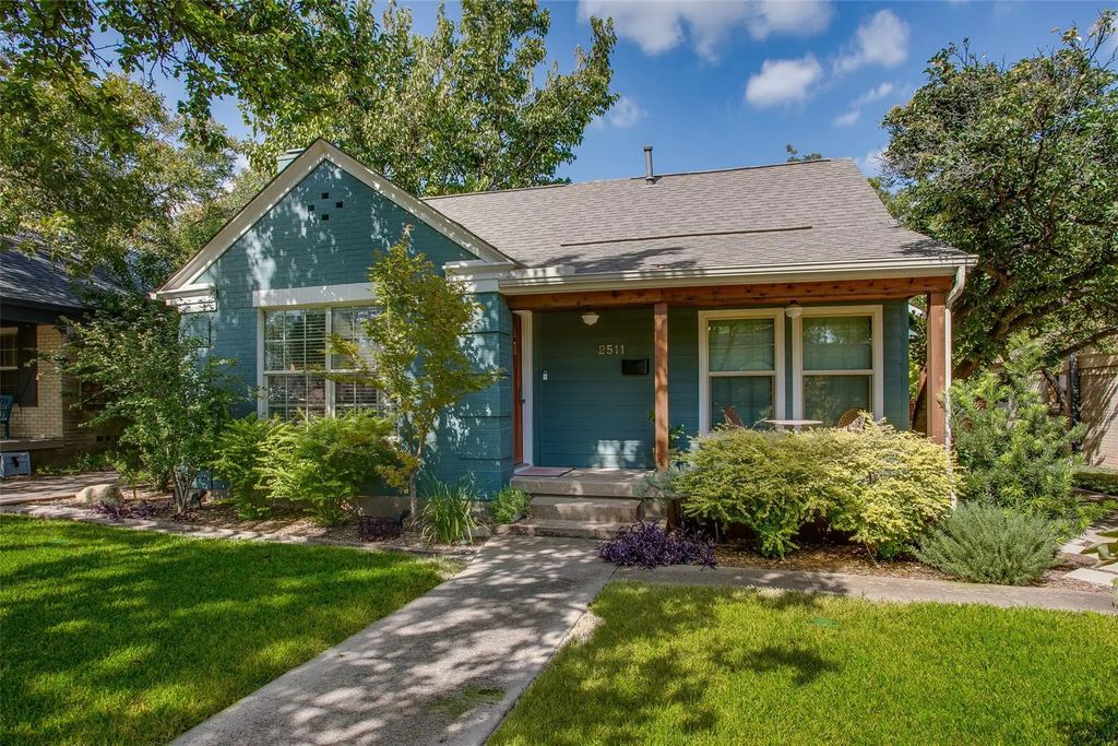 2511 W 10th Street, Dallas