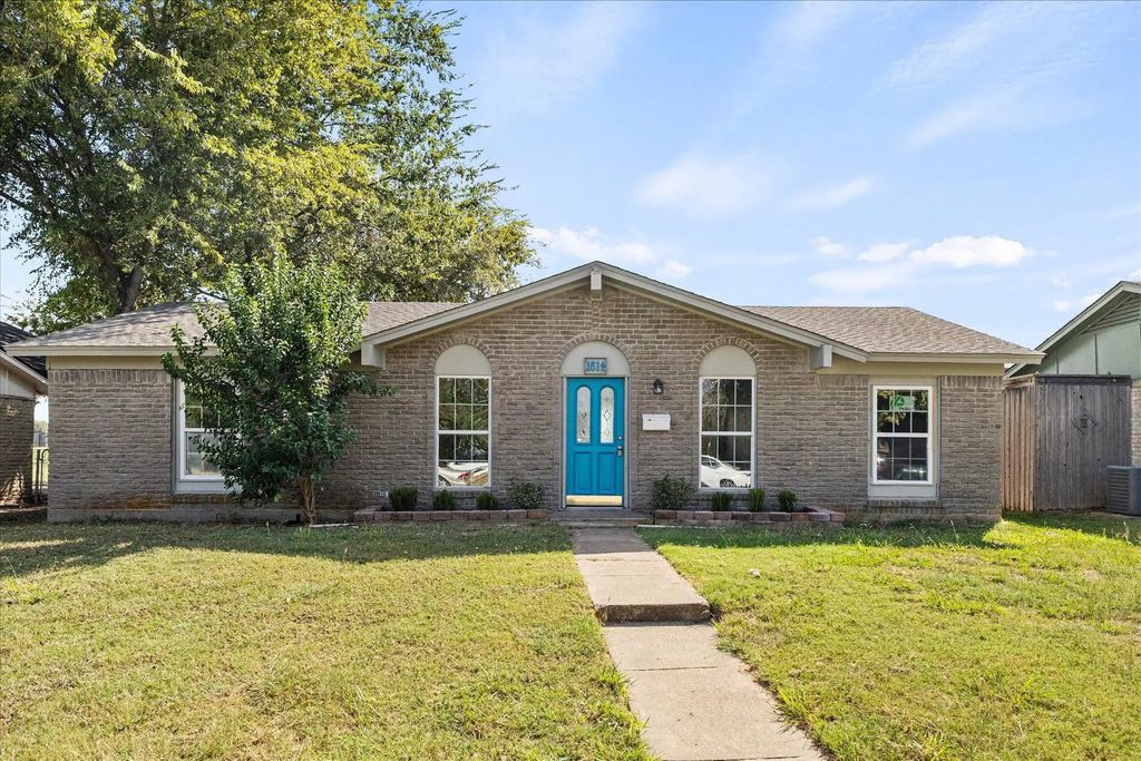 1614 Bitter Creek Drive, Garland